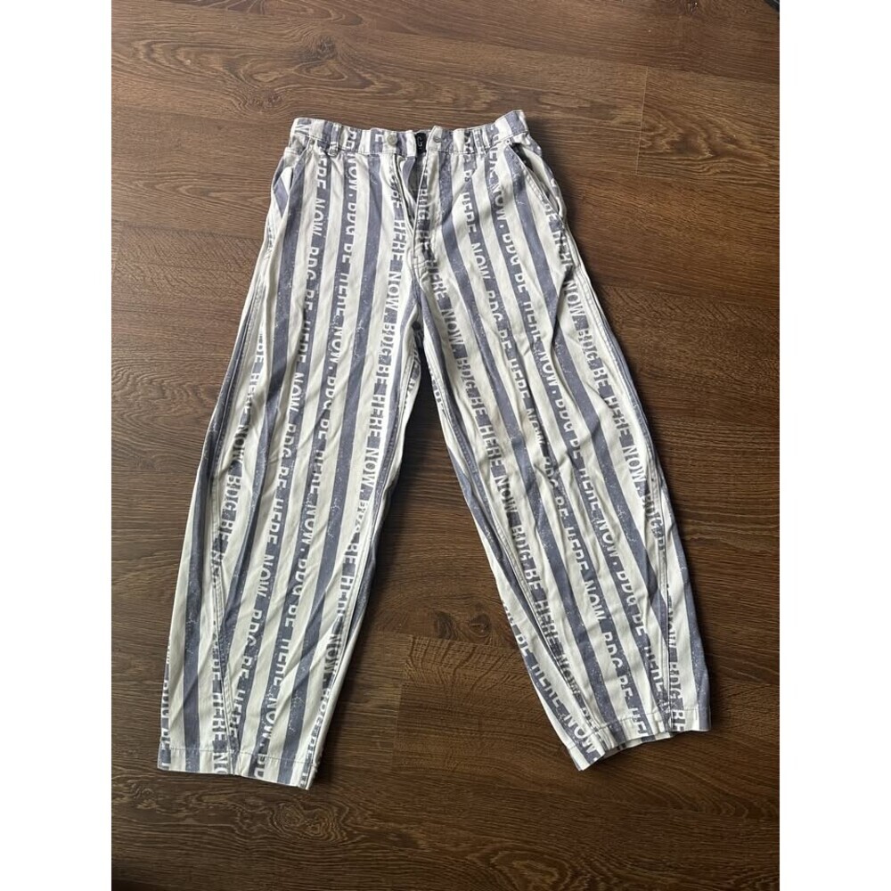 BDG 90's High Rise Extreme Baggy Jeans - Size 27